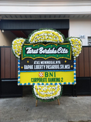 Papan Bunga Duka di Salang