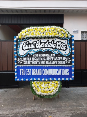 Papan Bunga Duka di Salang